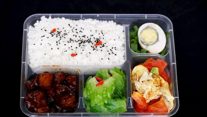 做快餐盒飯好嗎